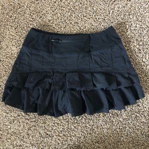 black ivivva skirt